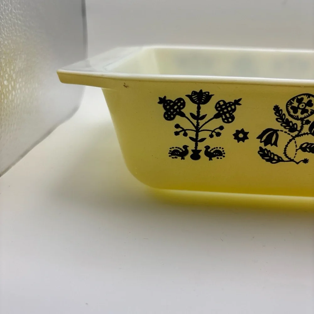 Pyrex promotional Needlepoint Embroidery Design - Picture 15 of 16